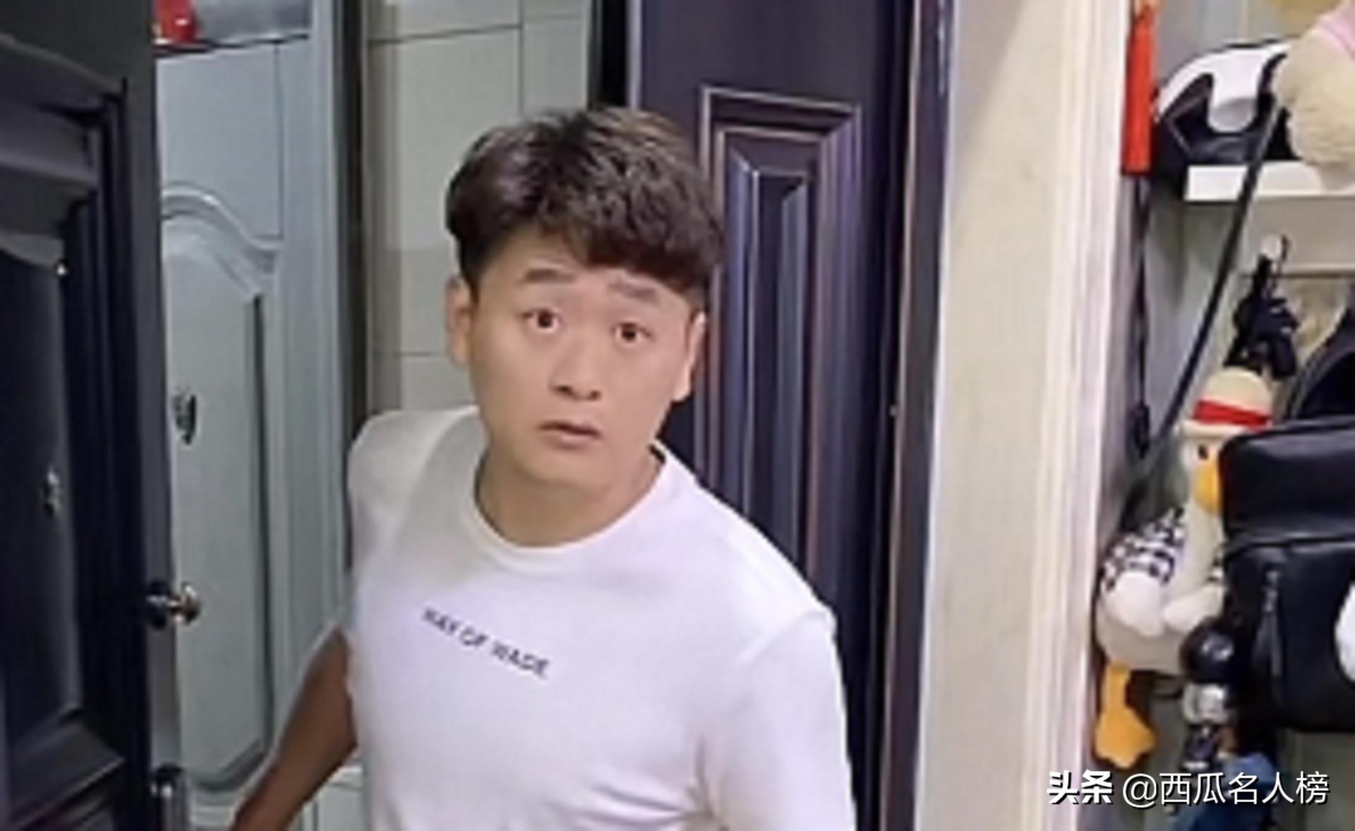 李坑坑藏私房钱大合集,李坑坑藏私房钱小视频