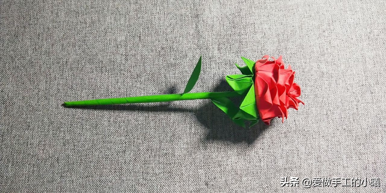 超好看的玫瑰花折纸,手工折纸简单又漂亮玫瑰花戒指