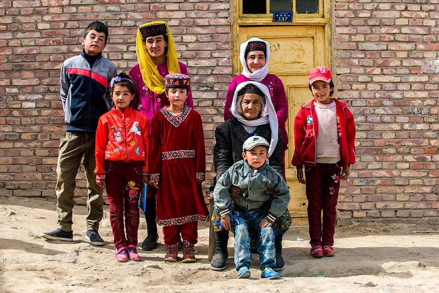 《塔吉克族生活励志篇》：一位维吾尔族摄影师眼中的塔吉克族人