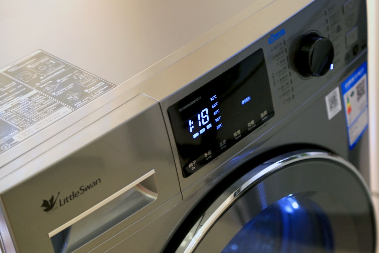 小天鹅水魔方冷水洗洗衣机怎么样,td100q61y小天鹅水魔方滚筒洗衣机