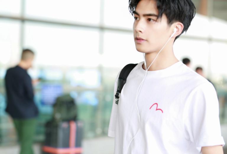 章若楠宋威龙情头,章若楠宋威龙合照