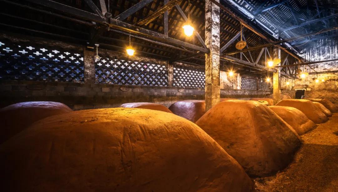 五粮品质｜用一辈子酿造的酒，有多好喝？