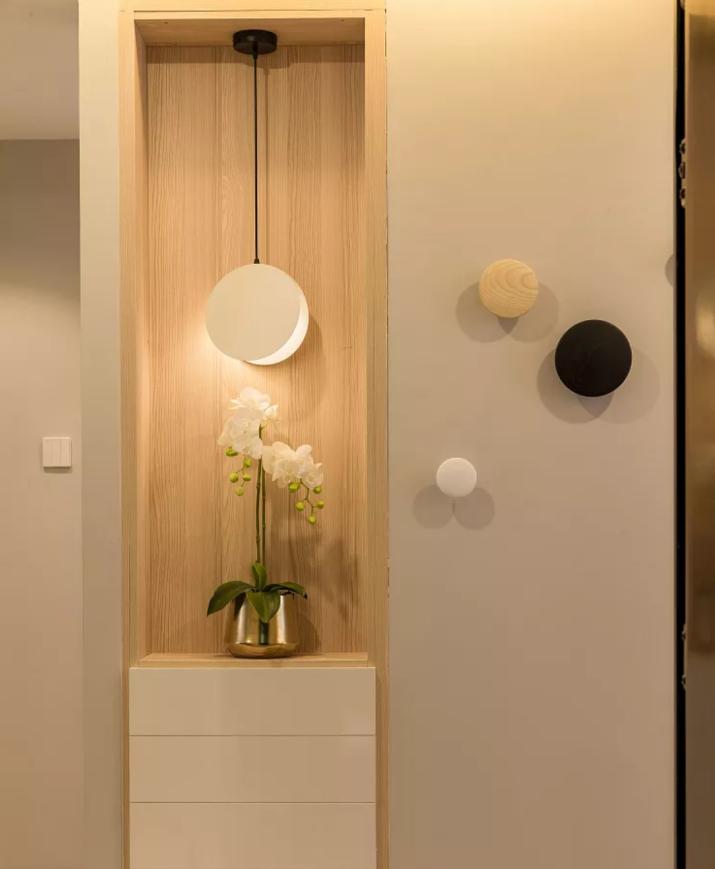 老公坚持装4米长电视柜，沙发墙“加厚”35公分，完工都夸他机智