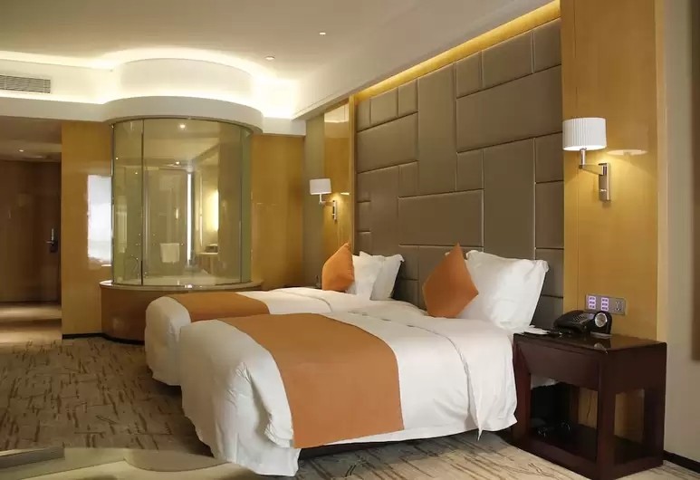 广州日航酒店附近好玩的地方,广州日航酒店是几星级