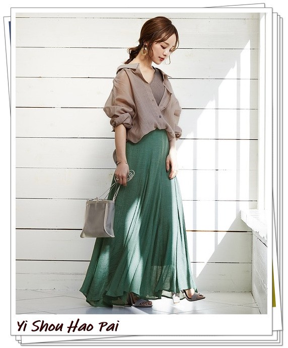 宽松棉质白衬衫穿法搭配,特别透的白色衬衫怎么穿