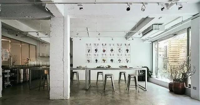 9平米花店,有4间铺面开花店怎样设计