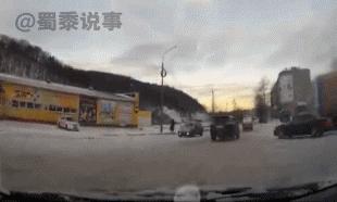 马路危险不危险,马路很危险视频