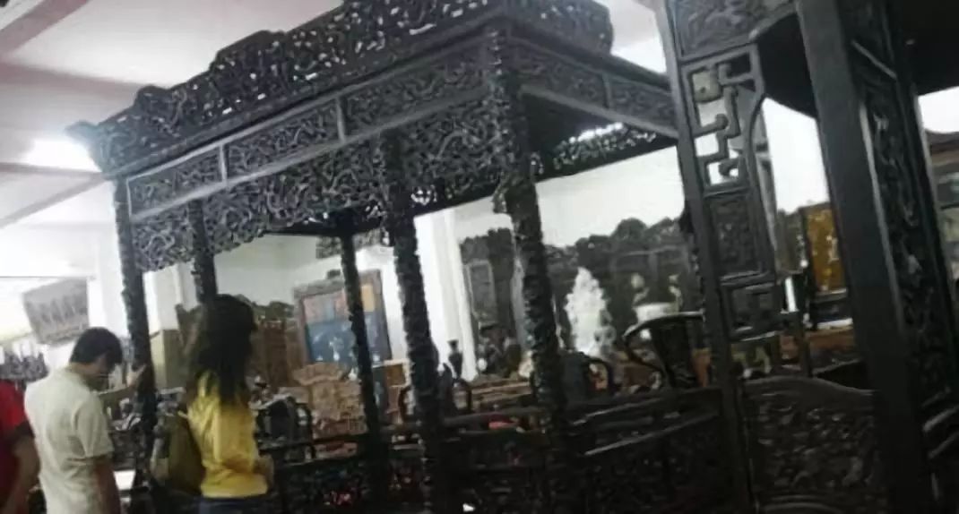 清宫3吨重“龙床”现身莆田,专家要求上交,收藏者开价5个亿