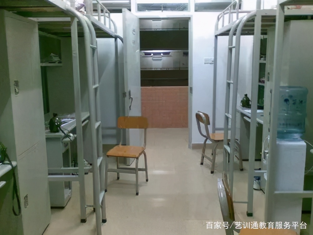 文科大学宿舍条件排名,全国学院宿舍条件排名