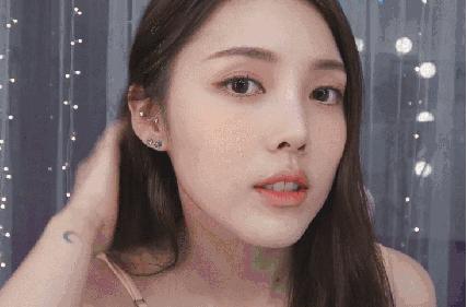 nyx六色遮瑕去黑眼圈,nyx六色遮瑕盘怎么遮毛孔