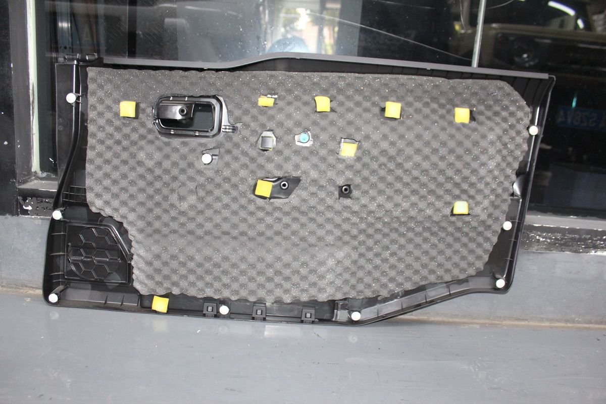 吉姆尼隔音,吉姆尼轮胎隔音