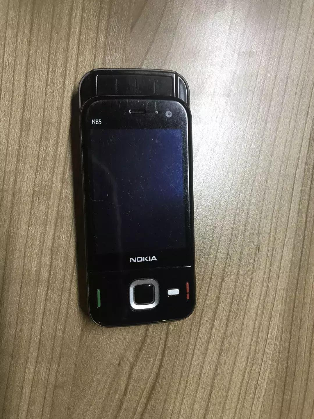 拆机|80、90后,每个人都有关于诺基亚的故事