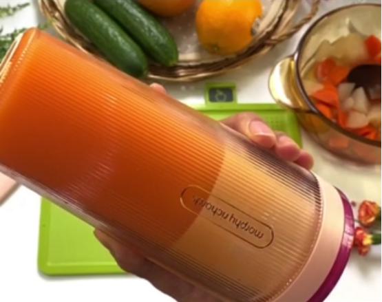 摩飞便携榨汁杯使用视频,摩飞便携榨汁杯做热饮