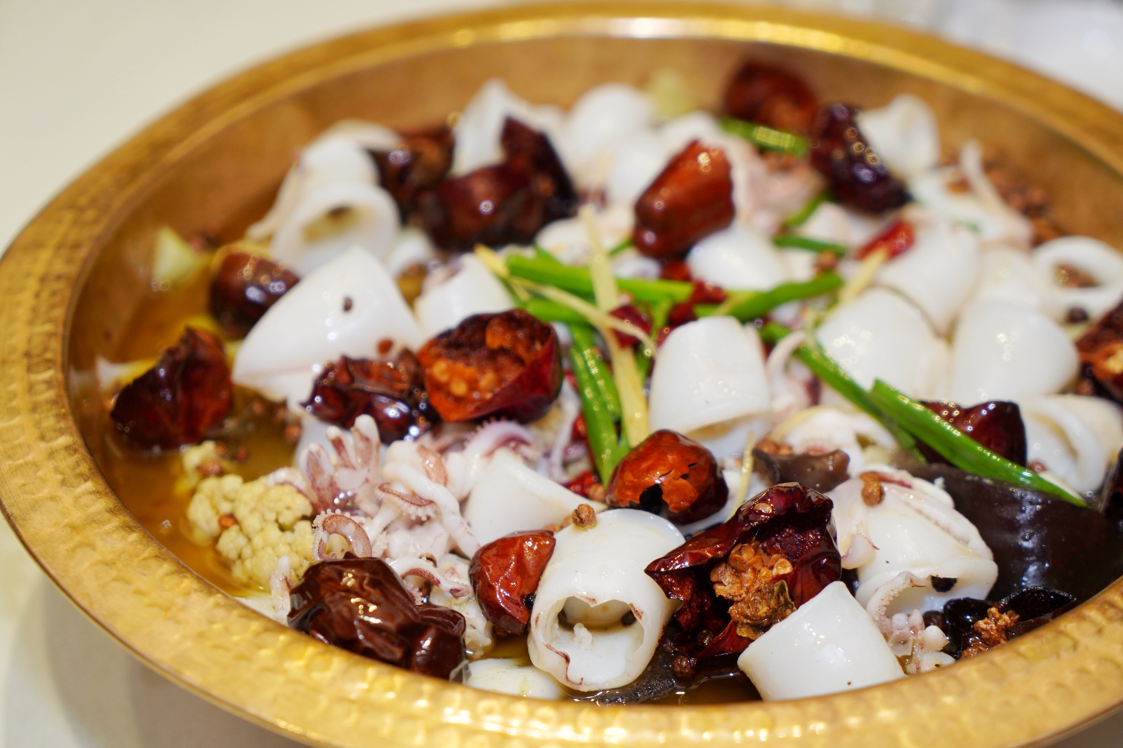 鱿鱼炒花菜最好吃做法大厨,鱿鱼炒青椒炒花菜