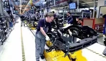 参观德国man卡车生产车间,德国man卡车驾驶室操作视频