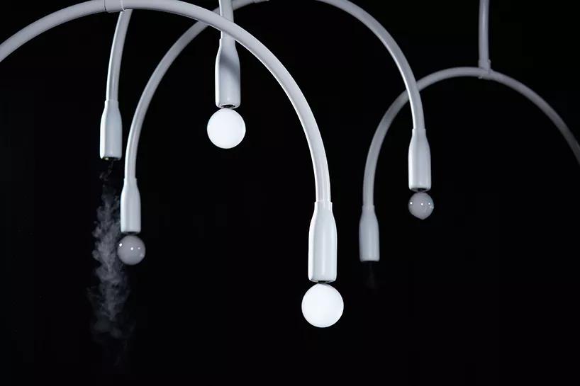 美得足以让人忘记时间流逝,美得让人静止的瞬间