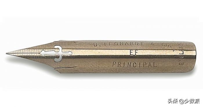 英文书法书写技巧练法,如何练习英语花体书法