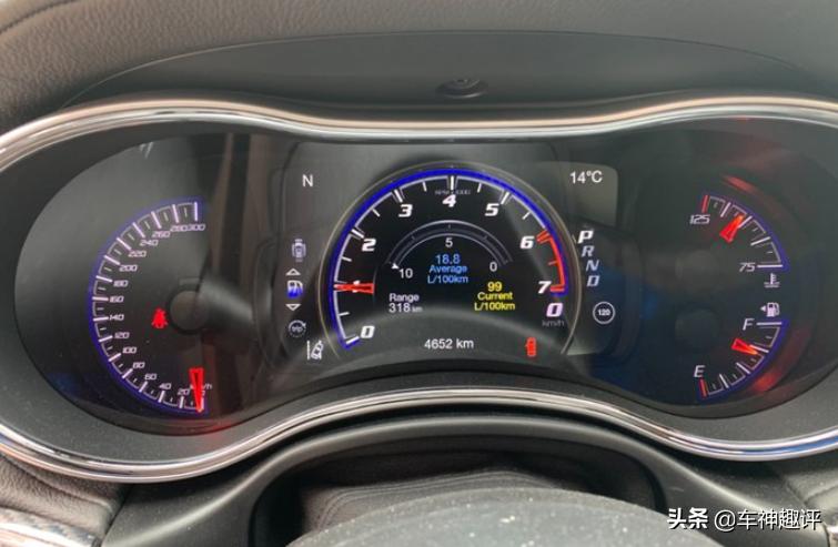 途乐大切诺基霸道哪个好,大切诺基srt试驾体验