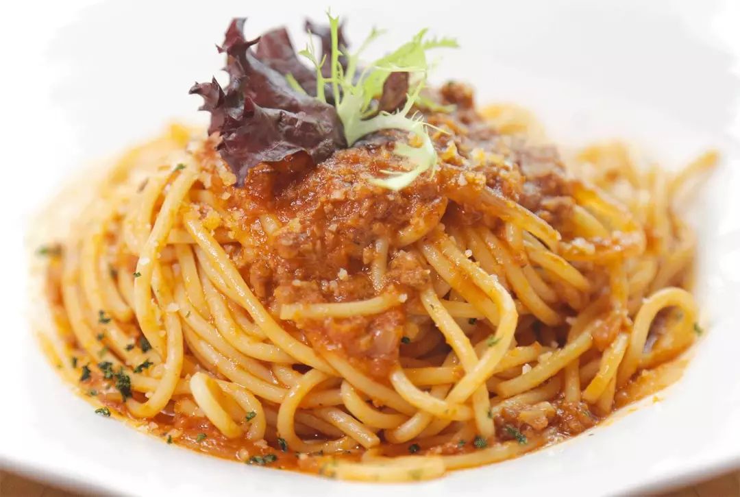 他用15年做出武汉人自己的西餐,不贵却评上全国十大品牌