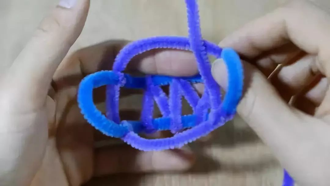 毛根扭扭棒手工制作过程图文,毛根扭扭棒手工制作教程过程图文