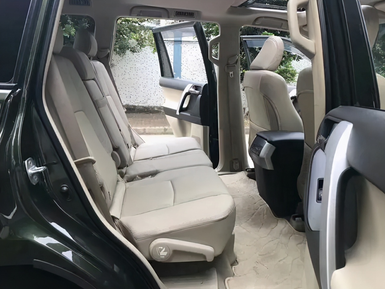 2018丰田霸道越野测试,中东版丰田霸道4000超强越野性能