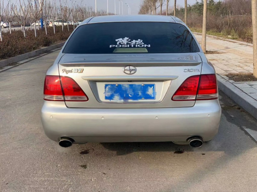 06丰田皇冠3.0,12款丰田老皇冠的经典和情怀