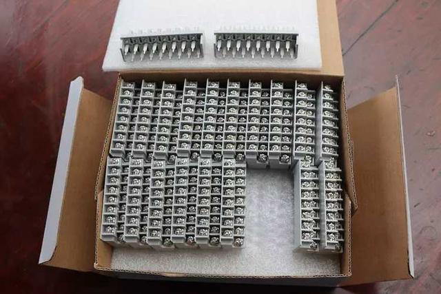 玉汝于成一往无前,玉汝于成奋勇争先