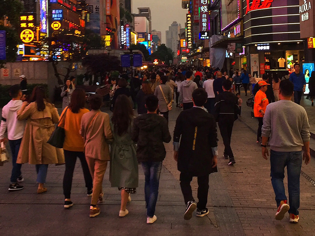 长沙必吃第一名辣炒肉,长沙最热闹的美食街是哪些