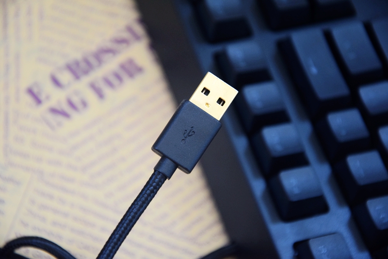 AJAZZ黑爵AK535机械键盘,原厂樱桃轴,299元体验还不错