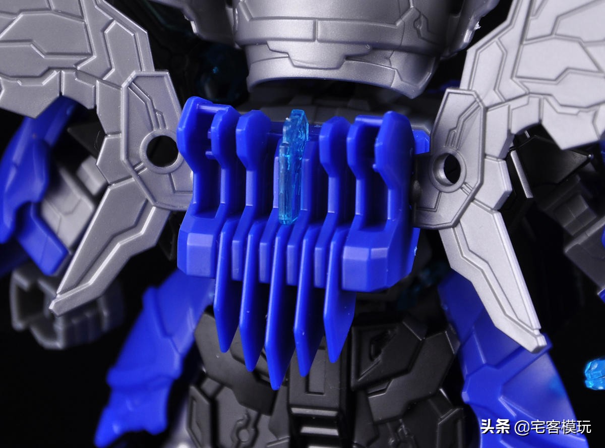 万代三国创杰传曹操飞翼,三国创杰传天霸曹操飞翼高达开箱