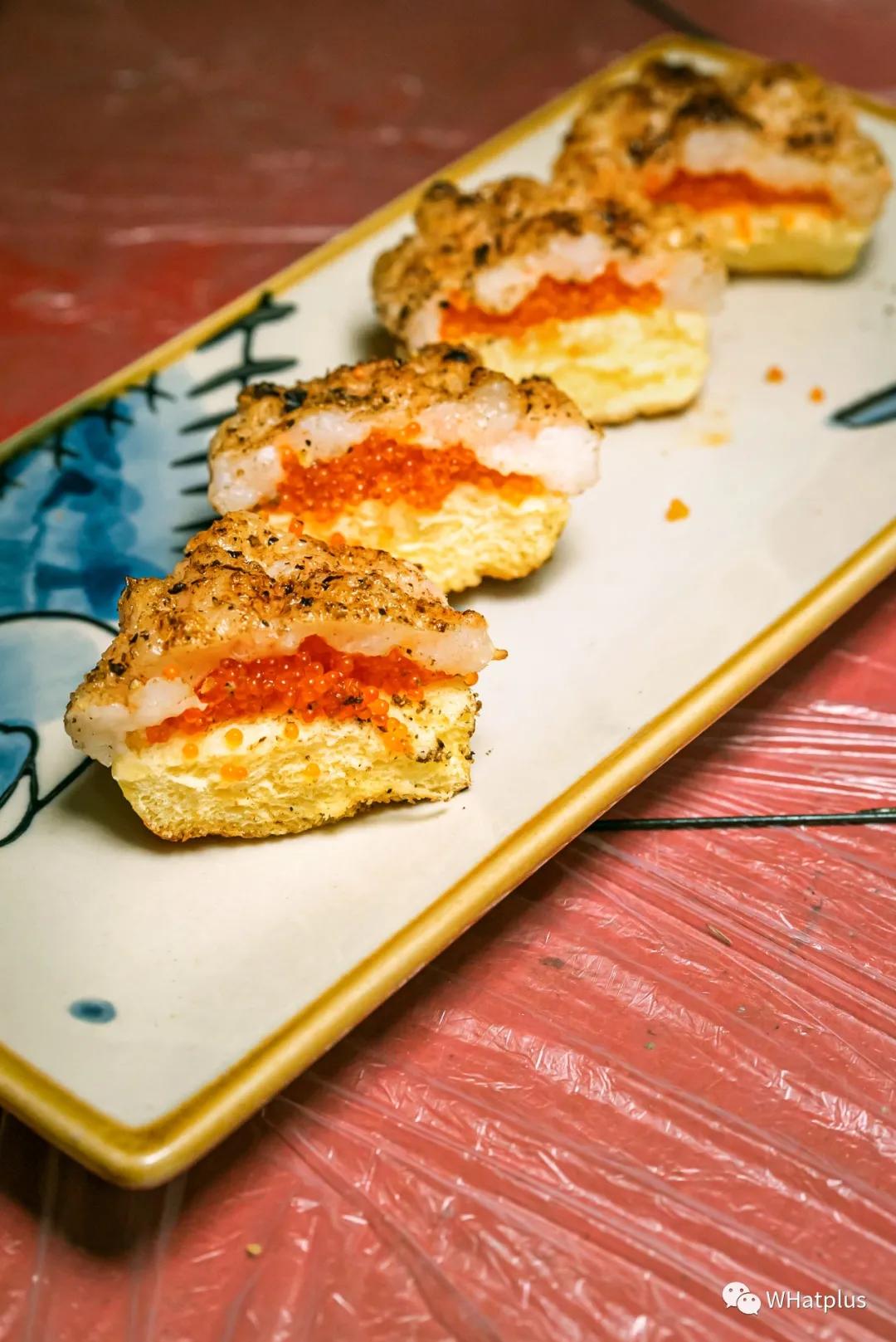 只有3张桌子的小破店，竟然把烧烤做得像米其林3星