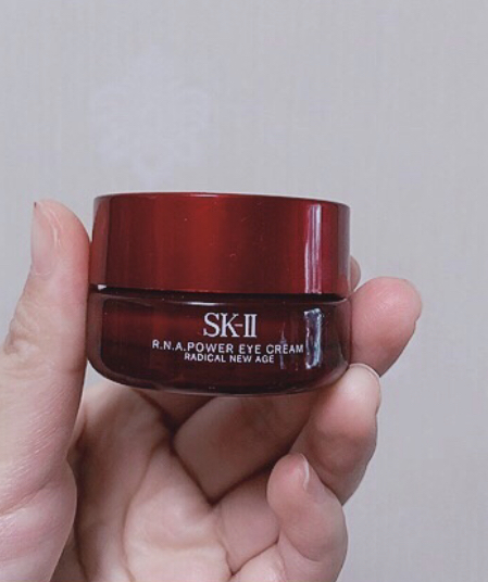 推荐十款好用的眼霜,6款平价好用的眼霜推荐