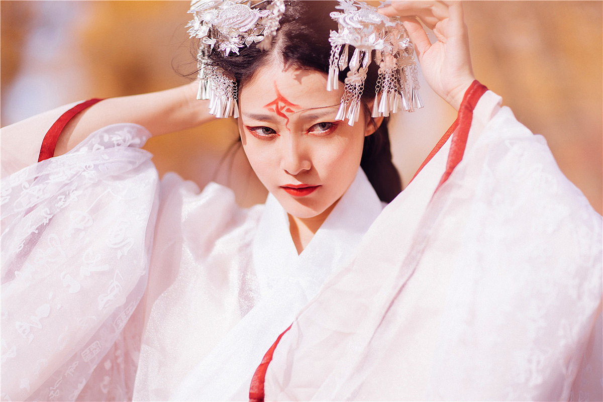 《封神演义》里的九尾狐在上古时期人们眼里到底是什么东西？