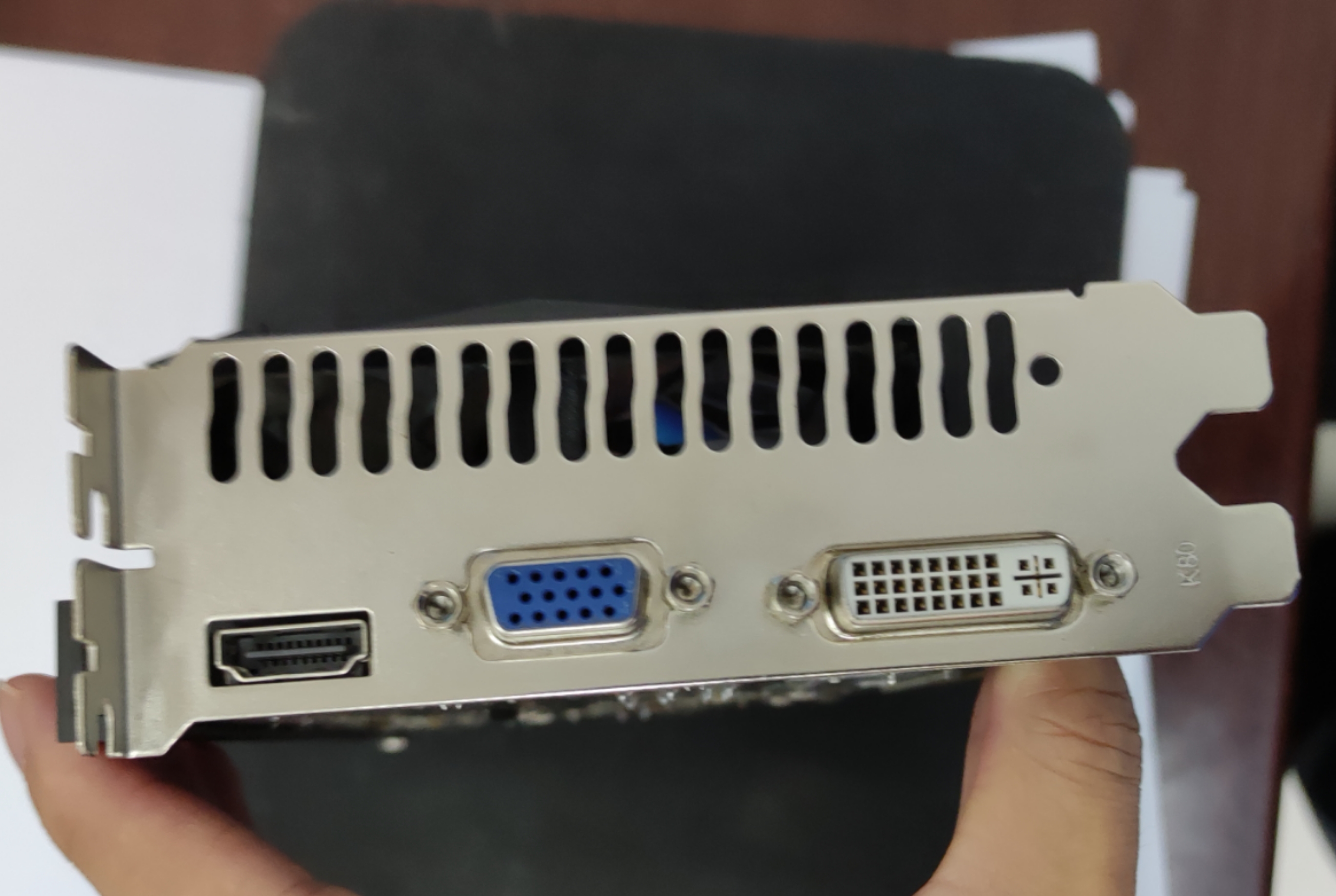 为什么英伟达的显卡很便宜 (gtx950显卡跑分12万好还是不好)