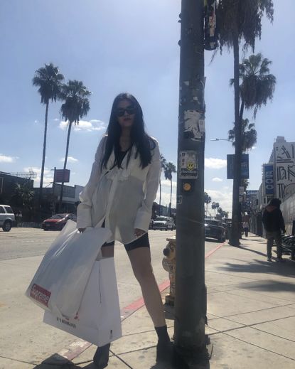 假期撒手没的戏精同事们，竟然在我挤春运的时候吹海风？？（下）