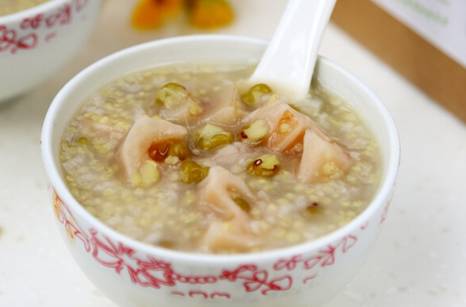 咽炎犯了用什么泡水喝好,咽喉炎犯的时候喝胖大海有用吗