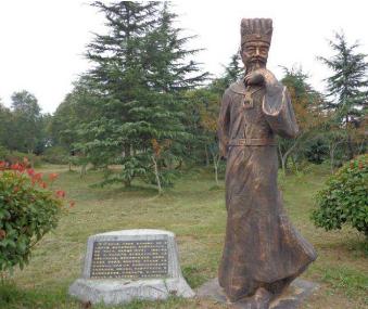 有人辱我欺我谤我全句解读,有人欺我辱我骂我我该怎么办