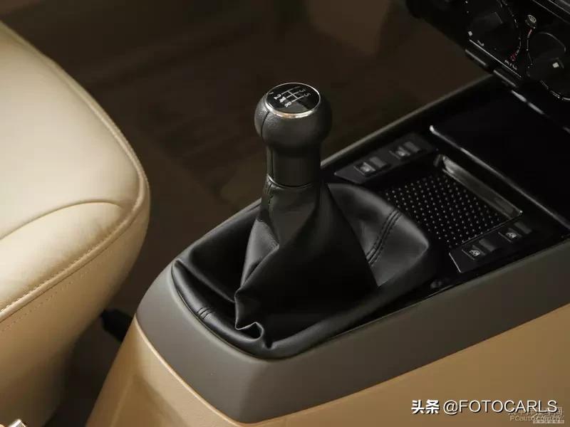 大众桑塔纳志俊1.8L实拍，当年性价比超高的B级车，你作何评价？