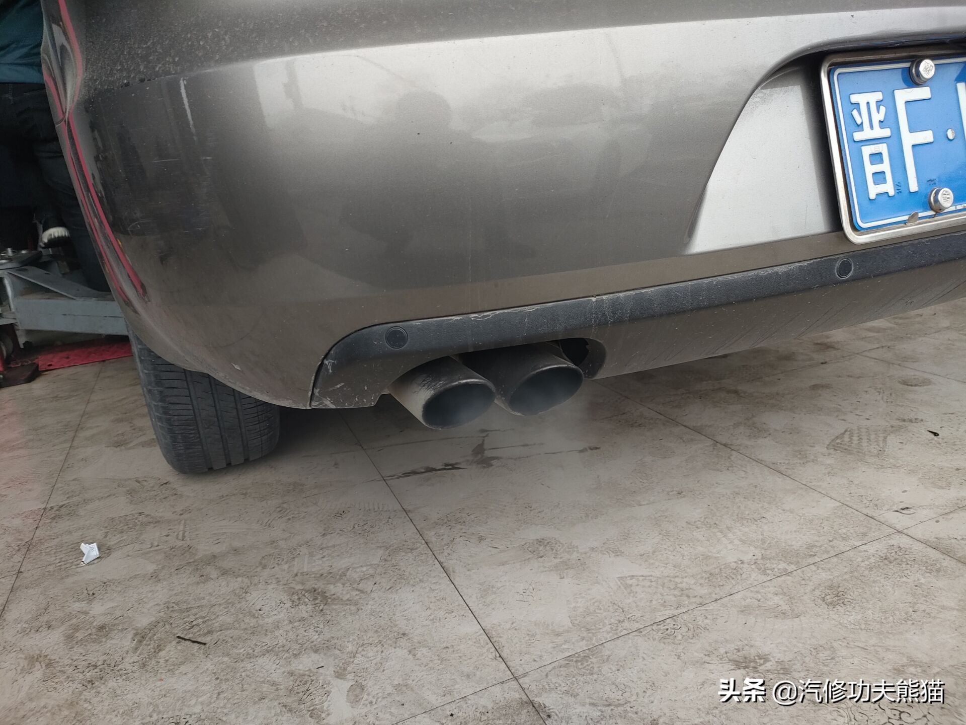 斯柯达昊锐烧机油维修视频,大众斯柯达昊锐1.8t烧机油