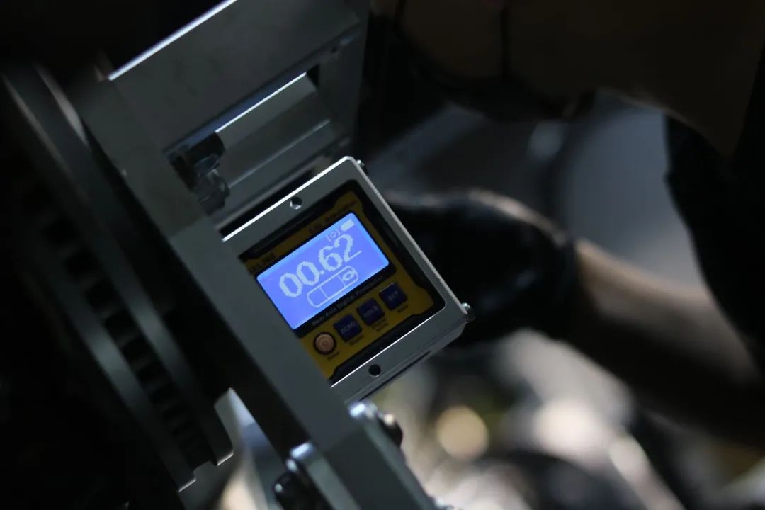 怪兽修车:翻新一辆2005年凌志LS430,当年百万经典车,满血复活