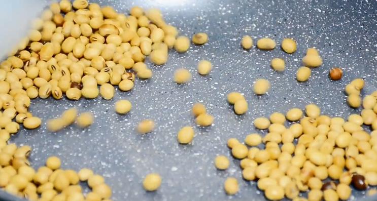 自制驴打滚糍粑专用粉,驴打滚黄豆粉怎么做