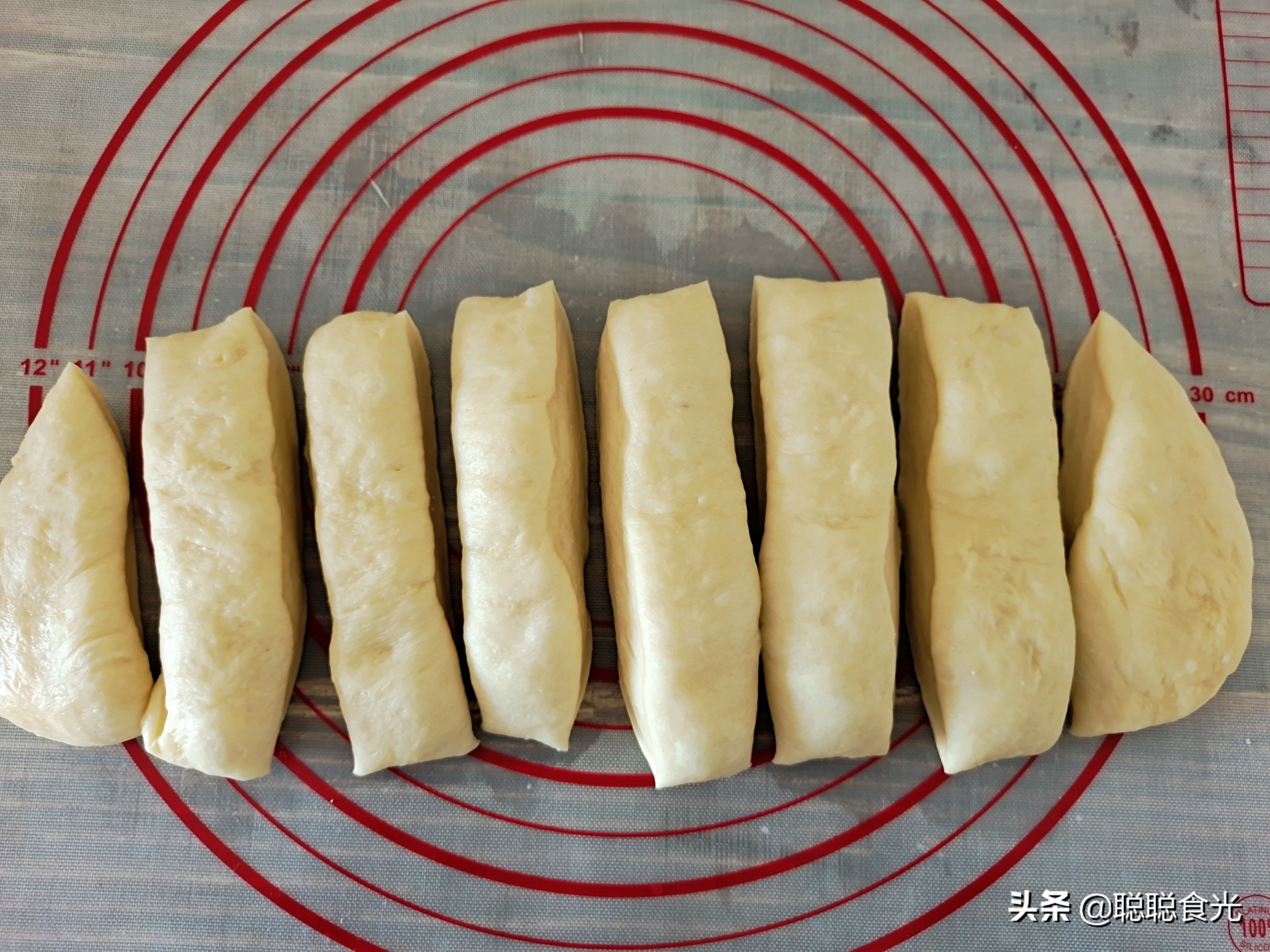 炸麻花可以用蜂蜜吗,过年小零食炸麻花做法