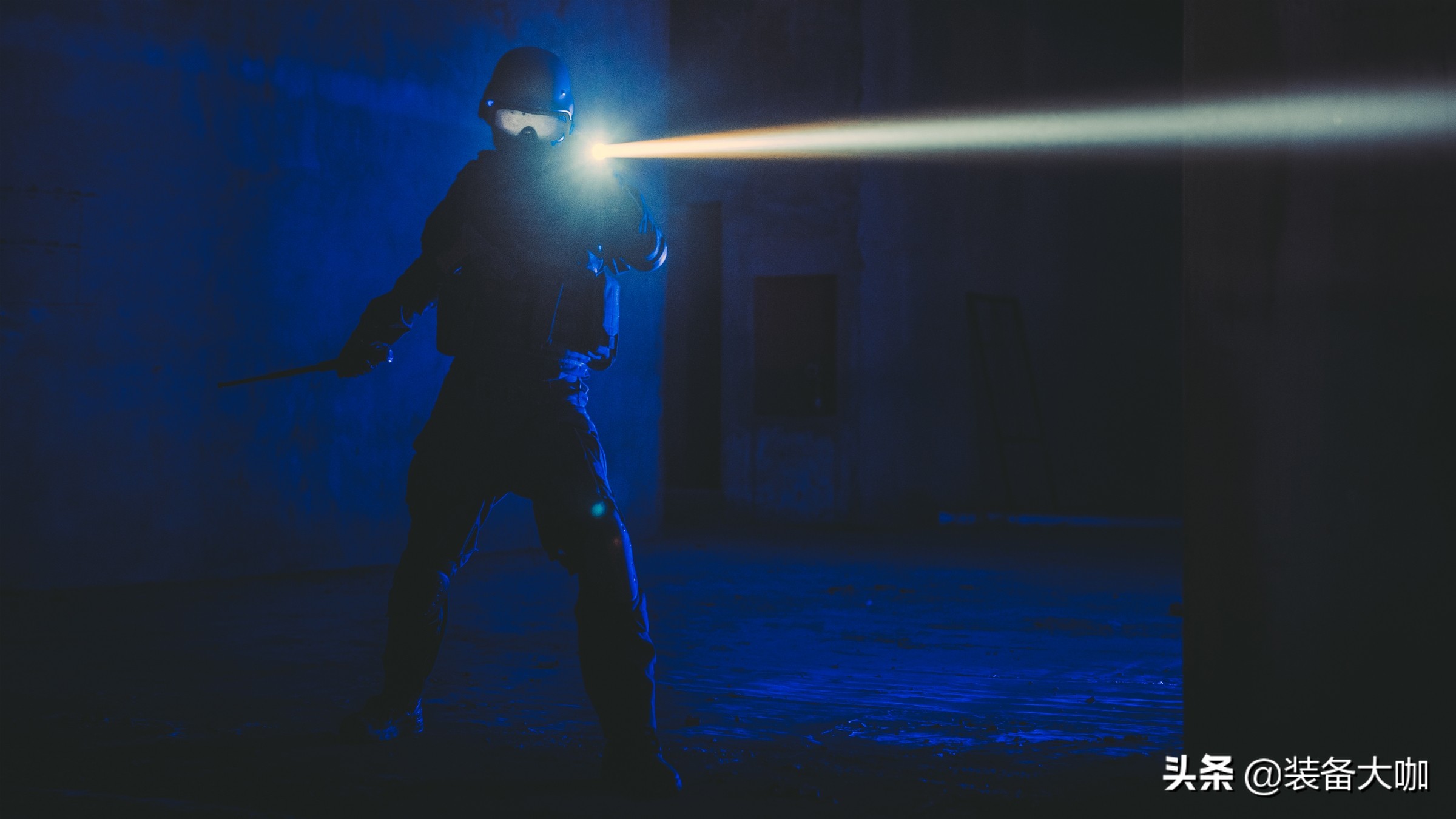 亮瞎钛合金狗眼的手电筒,能亮瞎钛合金狗眼的手电筒