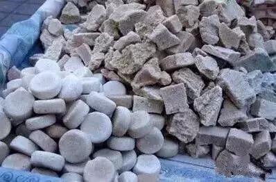 *疆新**也有很多“奇葩”的食物,有的看到反胃,有的念念不忘