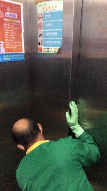 平凡的物业人朗读,平凡的物业人不平凡的守护