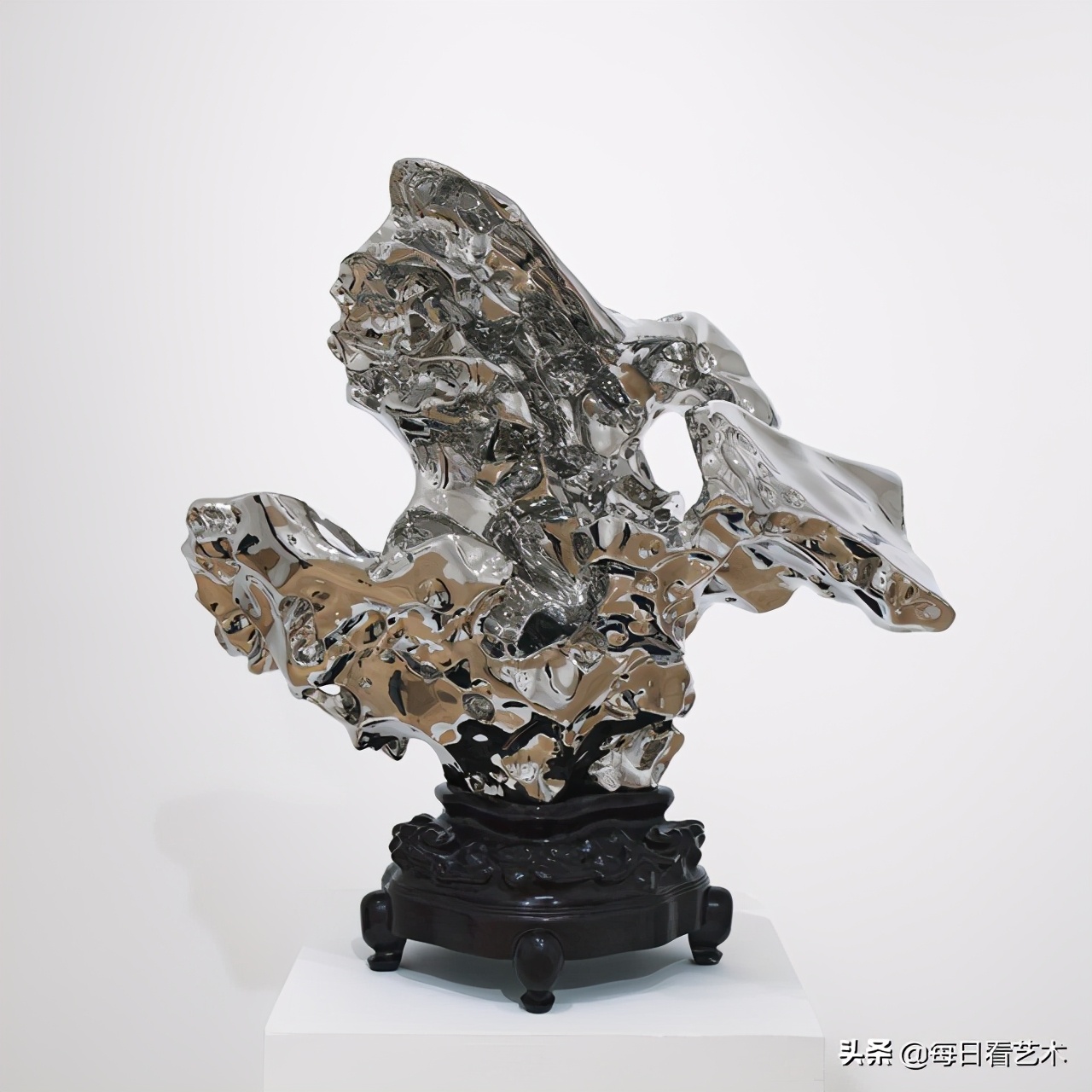 当代艺术家雕塑作品,当代雕塑艺术家