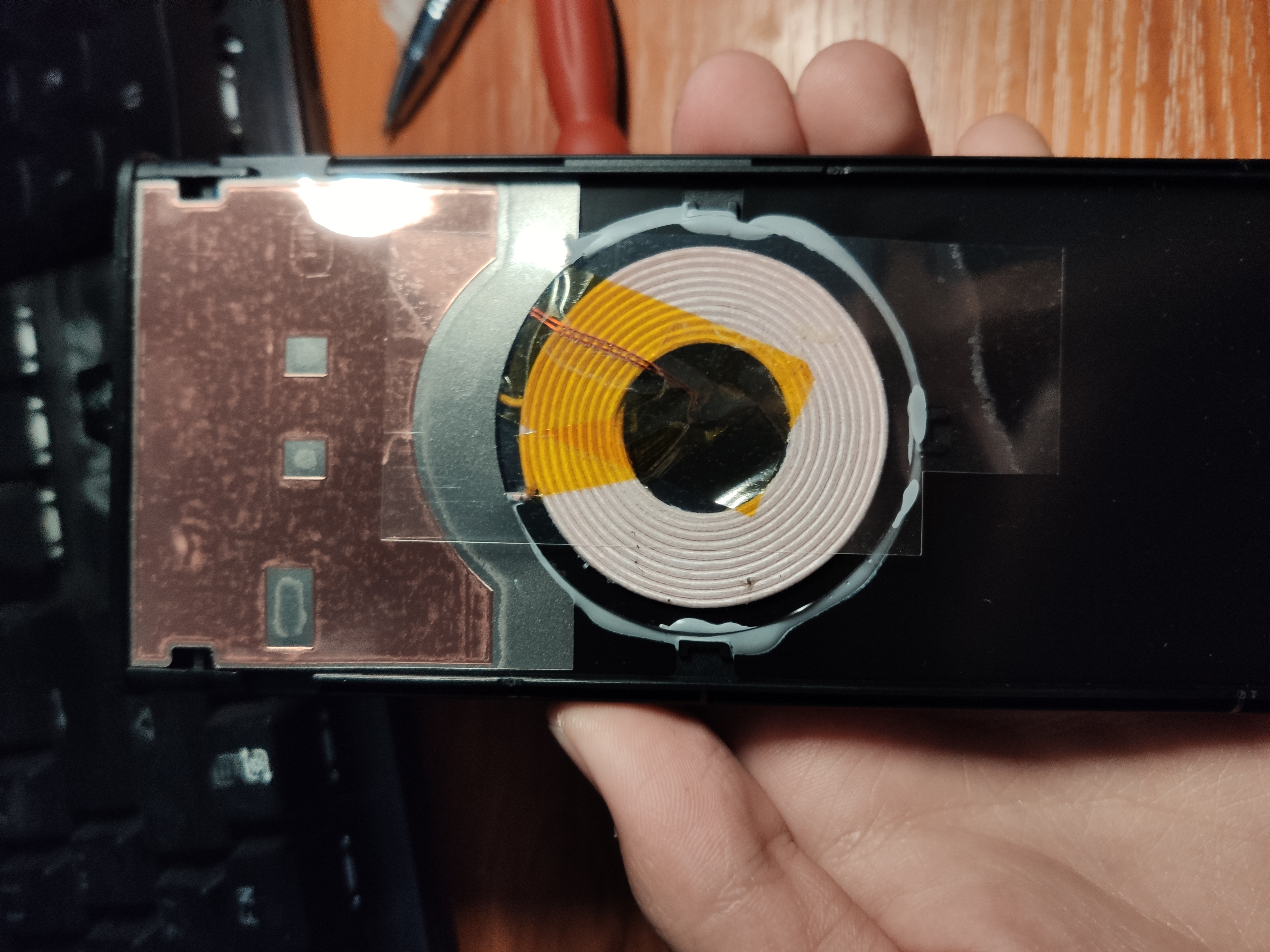 拆解小米无线充电宝10000毫安,小米无线充电宝拆解10000mah