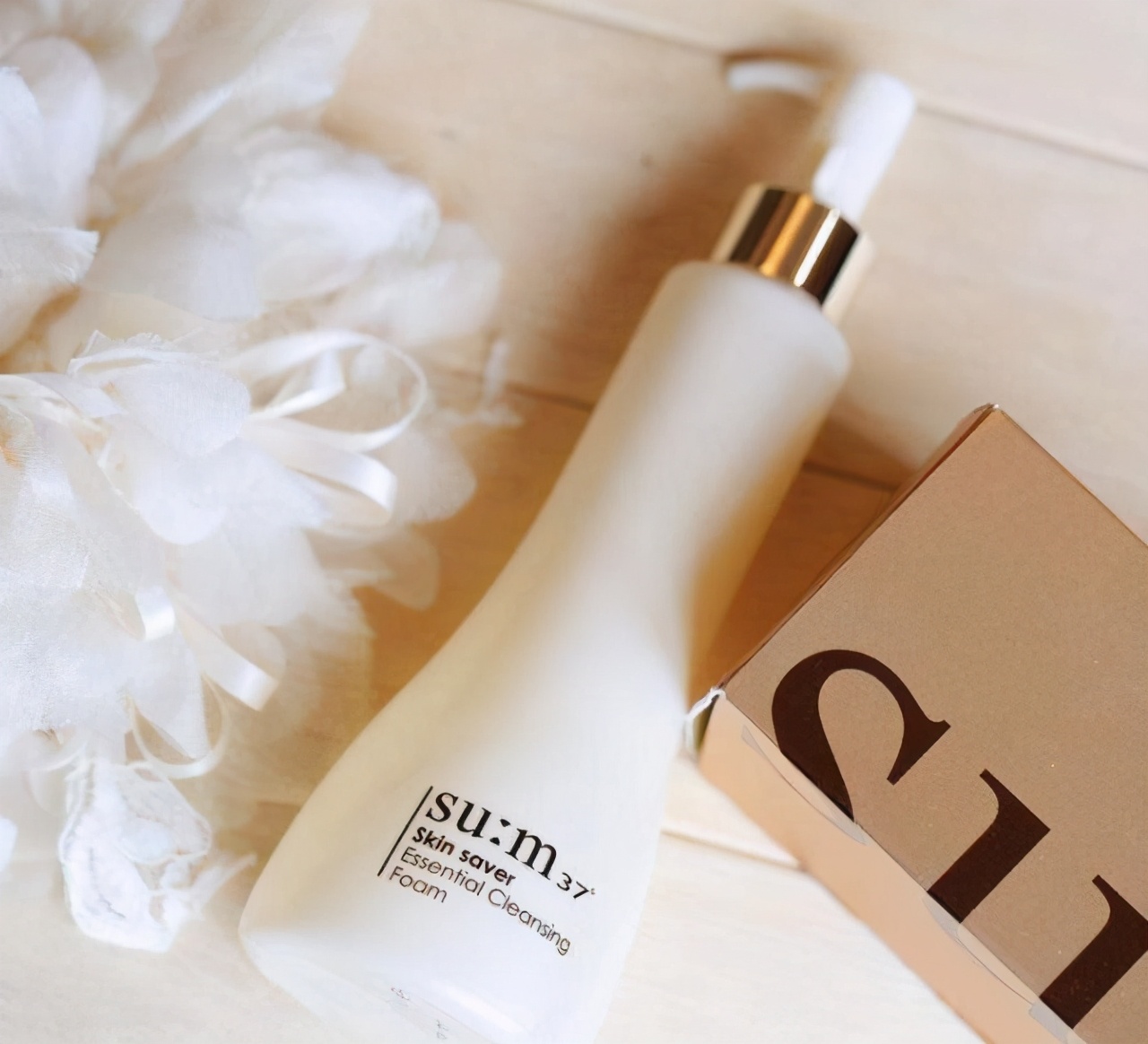 如何选择一款温和的洗面奶,护肤的正确步骤氨基酸洗面奶推荐