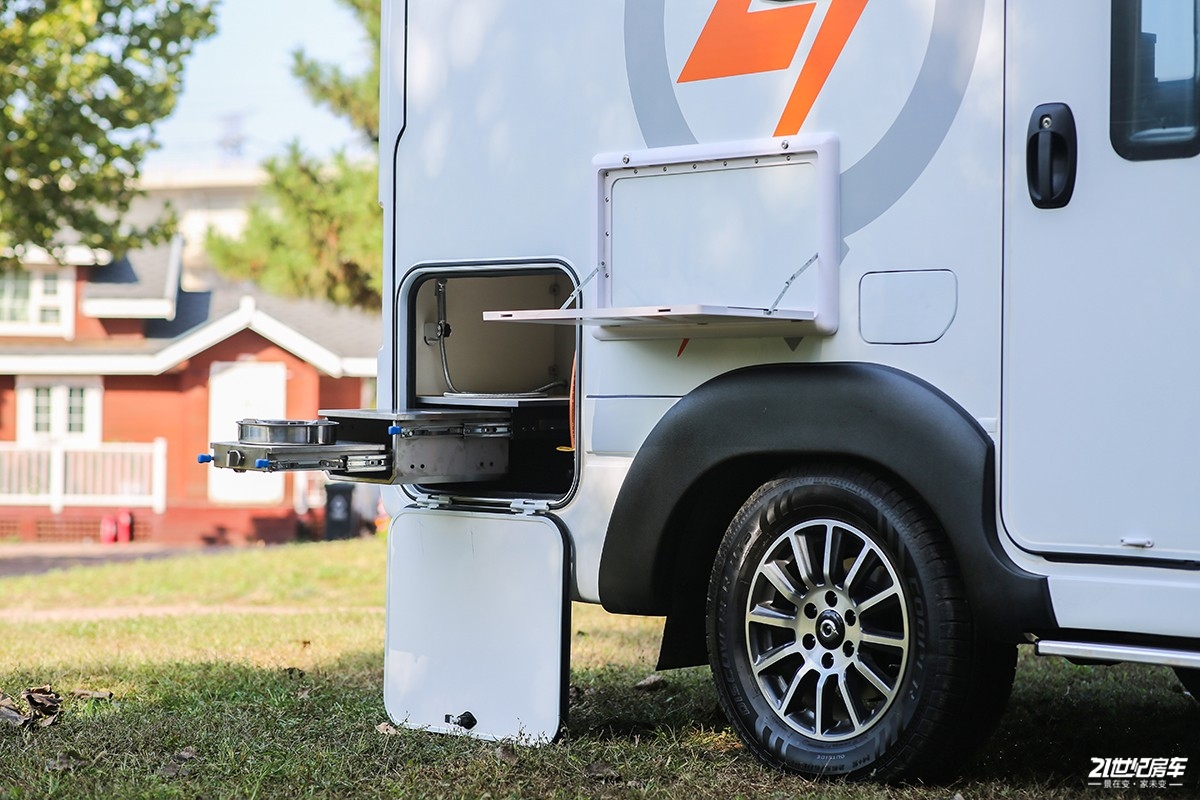 览众自由炮皮卡b型房车价格,2024款览众自由炮房车测试