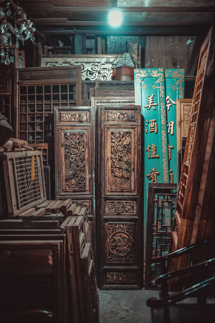 亮佳鸿华二手市场属于成都哪个区,亮佳鸿华二手市场在三环路外吗